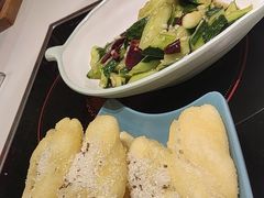 -黄记煌三汁焖锅(新佳丽江汉路店)