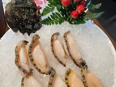 大连鲜鲍-大良毋米粥(锦龙路总店)