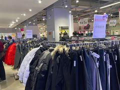 -唯品会(北京国瑞城店)