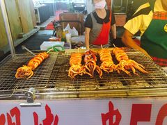 -六合夜市