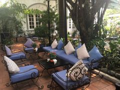 -La Villa French Restaurant