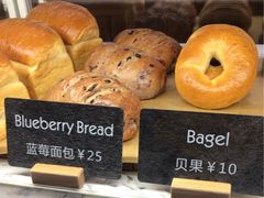 蓝莓面包-WHEAT&BAKER-麥(凯德来福士店)