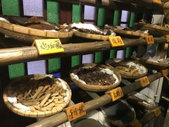 -陈李济中药博物馆