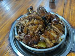 -大眼强五杯鹅·桑拿鸡煲