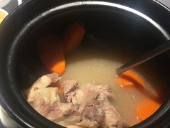 -御花园·粤菜·海鲜火锅(中山公园店)