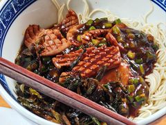 -沪西老弄堂面馆(定西路店)