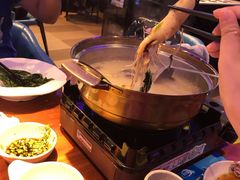 -千岛蚝高压锅生蚝·人参火锅(白云万达店)