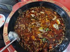 -烧哥美蛙肥肠鱼火锅·十五年社区店