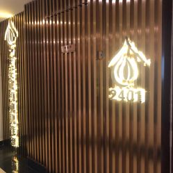 门面-涂tu指甲日式美甲美睫店