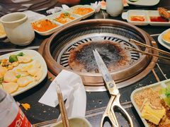 -梨花自助烤肉(西三旗万象汇黑金店)