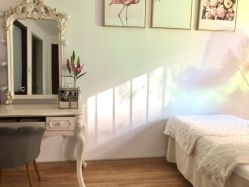 -美肤盾祛痘·问题肌头疗管理中心