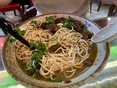 -金杨拉面王小吃面馆·牛三宝面·红烧牛肉粉