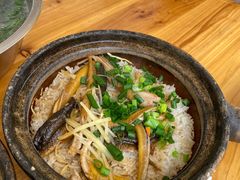 黄鳝煲仔饭-文记煲仔饭
