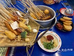 经典锅底-马路边边 传媒大学店