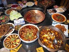 -渝味村火锅厅(白楼店)