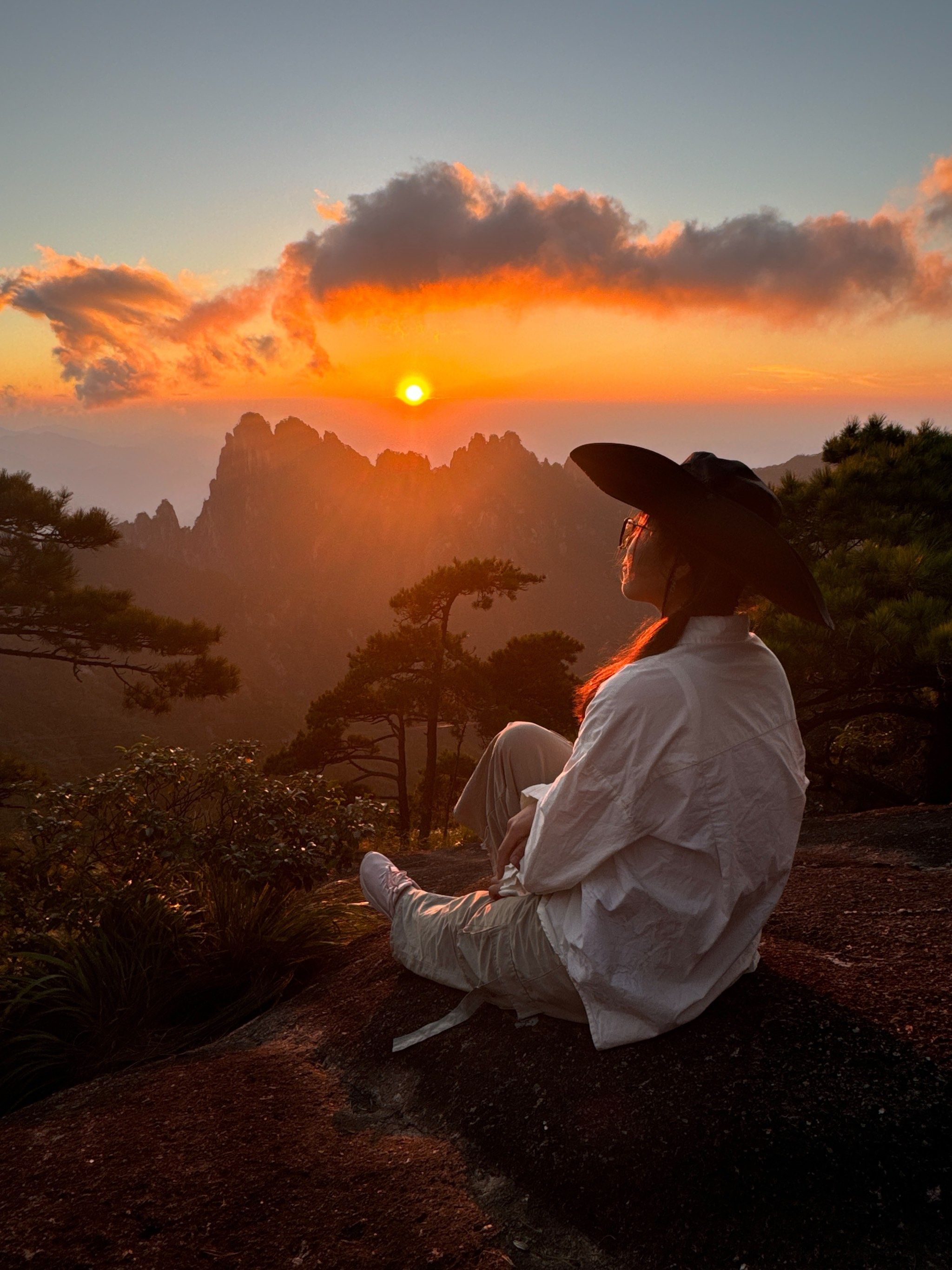 山顶绝美风光 ⛰️