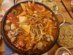 -青瓦餐厅·生鱼片·韩园烤肉(西塔店)