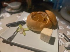 -穹六人间 people 6(岳阳路店)