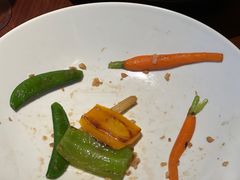 -MONICH牛排融合餐厅(和义大道购物中心店)