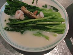 上汤菜心-姚姚酸菜鱼·金戈戈香港豉油鸡(喜荟城联名店)