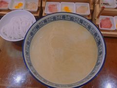 -香麒园·过桥米线·南湖雅宴