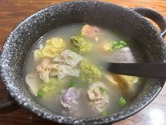 全家福馄饨-地二手作鱼汤馄饨(上街里店)