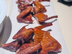 非遗红烧乳鸽-侨美食家·粤菜(体育西路店)