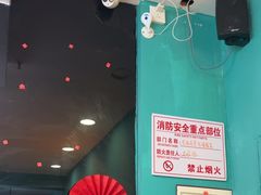 -荒岛实景沉浸密室(江汉路1店)
