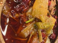 -有红鸡毛店·砂锅菜(抚琴夜市店)