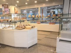 面包甜点陈列柜-BreadTalk面包新语(长寿路地铁站店)