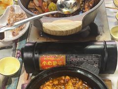 -刘姐啤酒鱼民族演艺餐厅(西街总店)