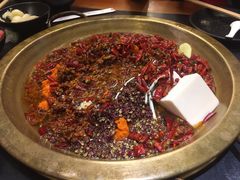 -沸炉重庆老火锅(军事博物馆店)