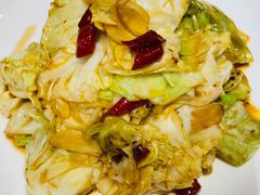 炝炒莲白-巴扎美食·新疆菜·西域歌舞表演餐厅(新疆大厦店)