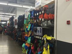 -迪卡侬(南二环店)
