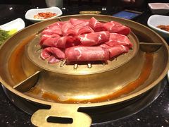 -猪啊牛呀羊啊铜盘烤肉(正大广场店)