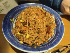 怪噜炒饭-包整·丝娃娃(一览甲秀楼风景店)