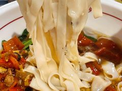 -呷佬·长沙手工米粉(金沙江路店)