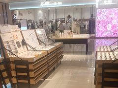 -OYEA欧野眼镜(武商MALL·众圆店)