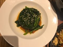 -峨嵋小镇·川菜(勒泰中心店)