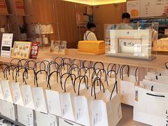 -银座仁志川·生吐司专门店(香港广场店)