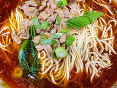 泡椒鸡杂小面-丁丁猫重庆小面(徐州路店)