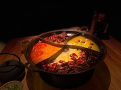 -白乐天毛肚火锅馆(解放碑店)