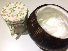 -志龙皇冠吃货椰子铺