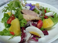 果蔬沙拉加鸡肉-车谷小镇