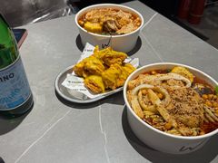 -W COLLECTIVE  DESSERT SHOP