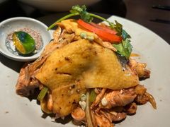 -大头虾越式风味餐厅(光明广场店)