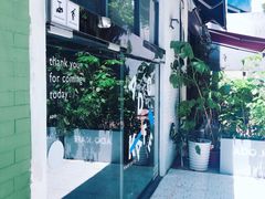 -ADO KAFE(大学城店)