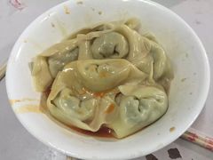 -潘国仙耳光馄饨(黄家阙路店)