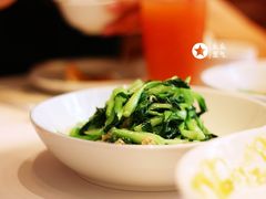 鸡毛菜炒腐衣-玫瑰厅上海菜(兴国路店)