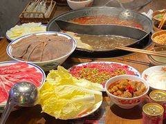 -萍姐火锅·公路夜市(武汉首店)